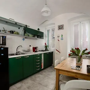 la-magnolia-bordighera.hotelitalianriviera.com/